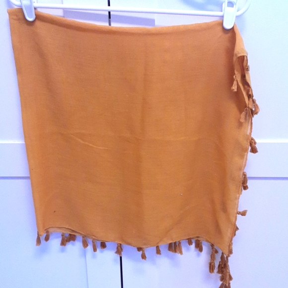 Mustard Color Summer Scarf with tassels - Picture 2 of 2